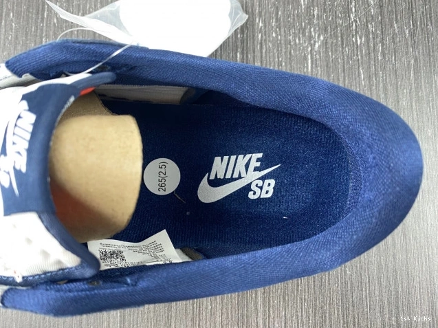 1st Kicks Shoes Navy Low SB CJ7891-400 1 Jordan Midnight 0722